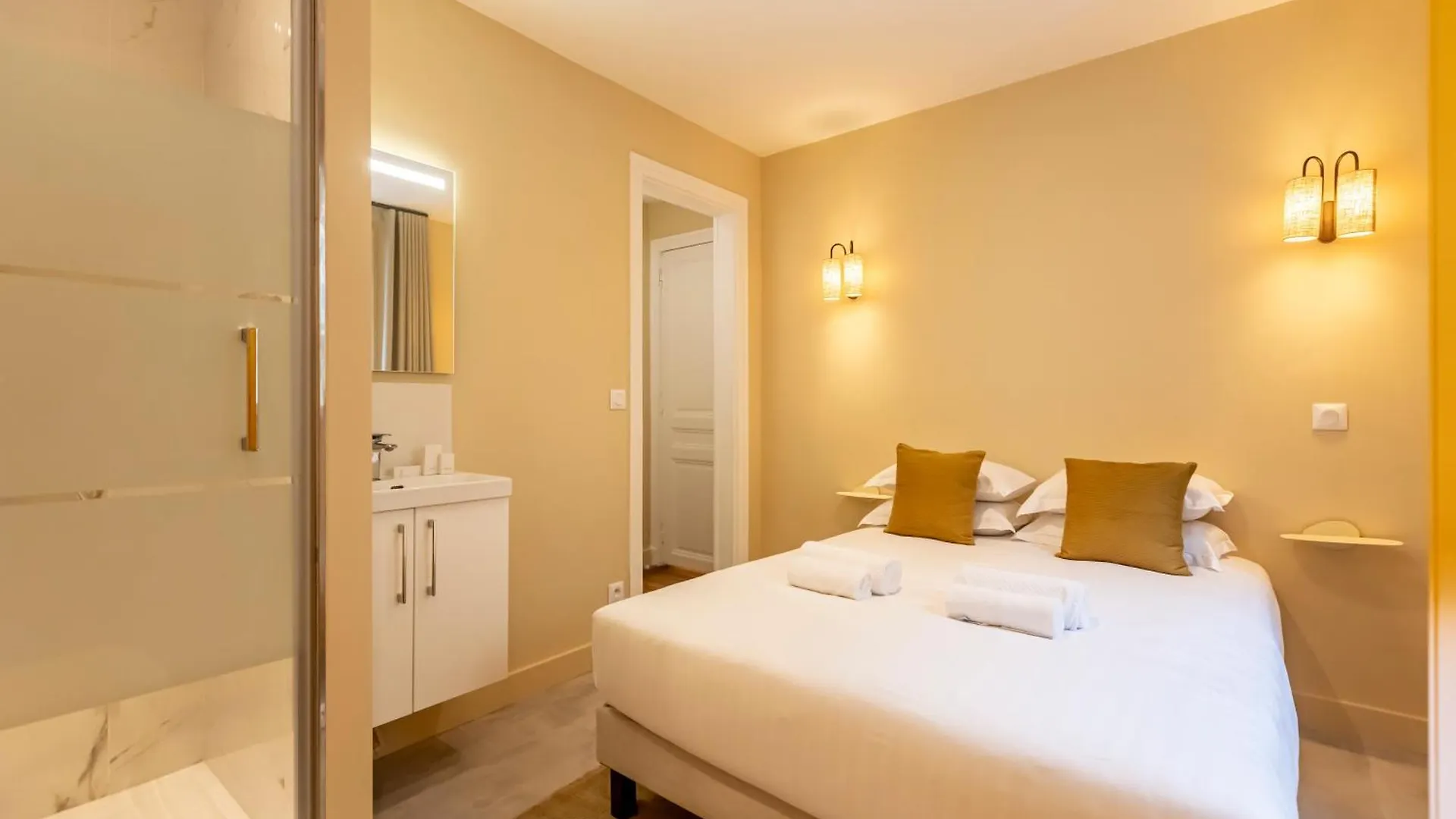 Appartement Rue De Rome By Sweett à Paris France